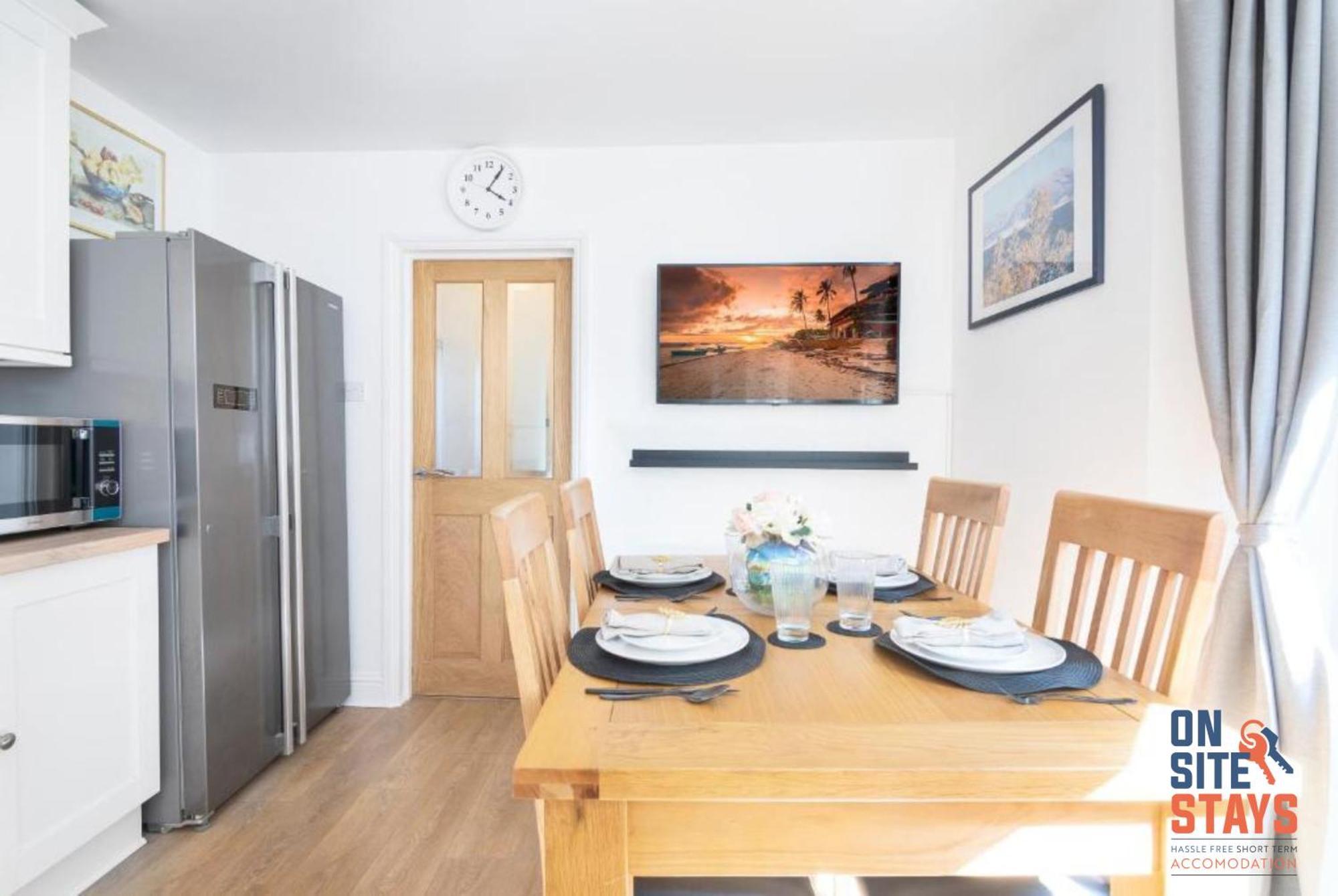Onsitestays - Tranquil 2 Bedroom Apartment With Large Kitchen, Private Garden Near Wimbledon Station London Bagian luar foto